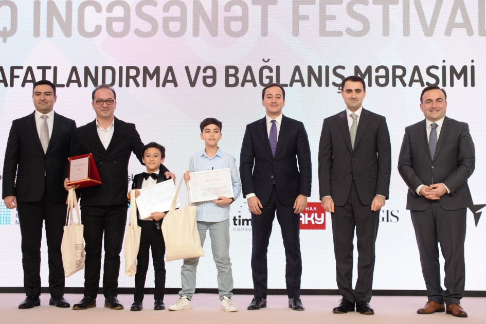 Uşaq İncəsənət Festivalının qalibləri mükafatlandırılıb